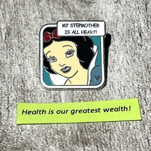 Disney Pin Hidden Mickey Princess Snow White Quote Heart